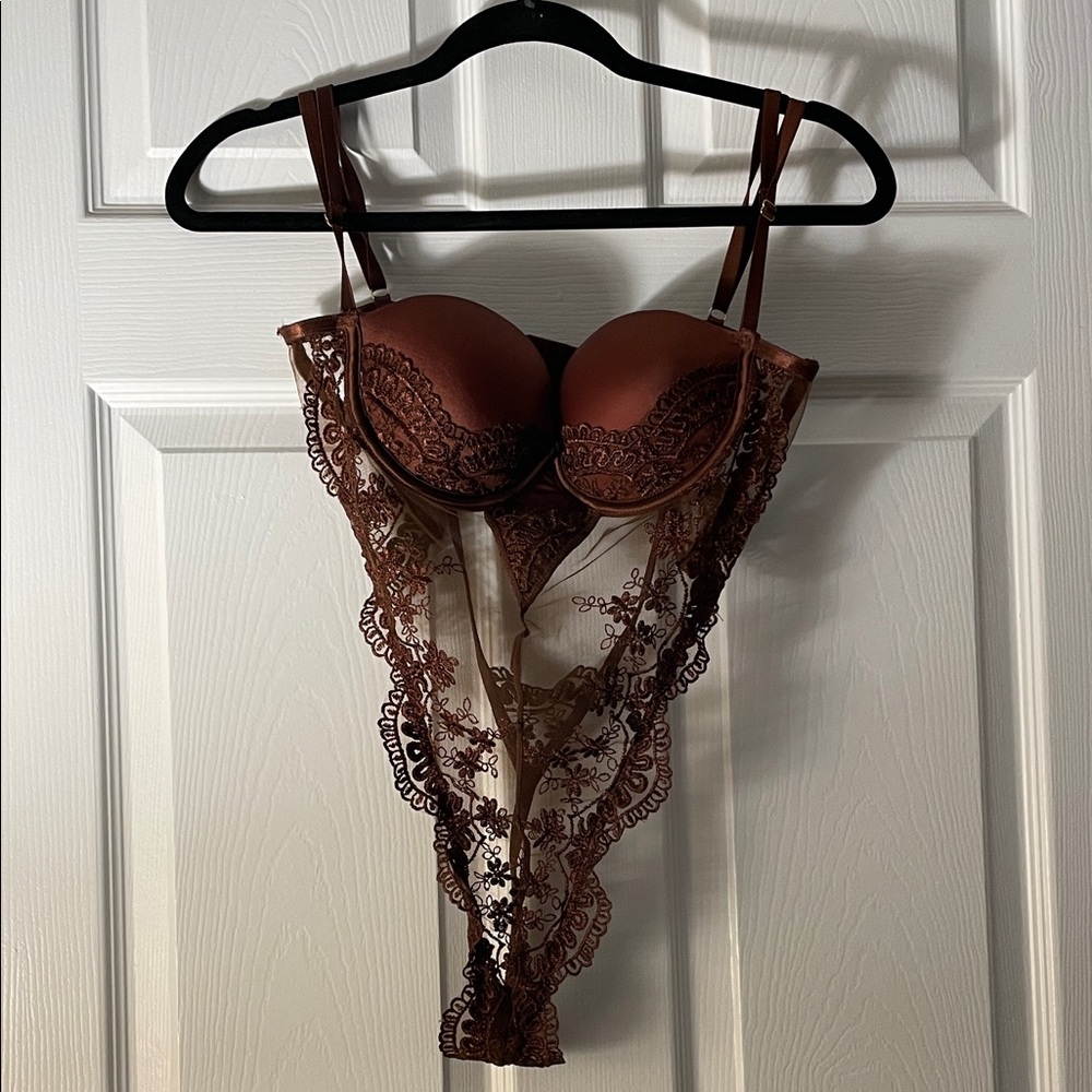 Fashion Nova Chocolate Lace Bodysuit